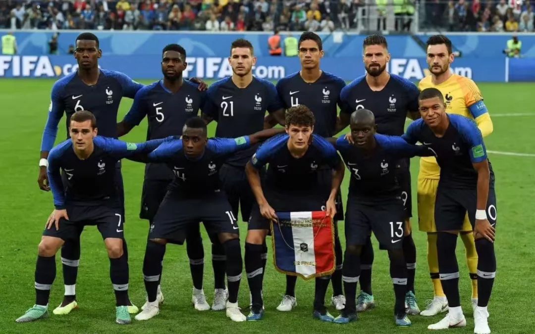 世界杯夺冠的是法国队还是一支非洲球队？