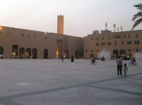我在沙特当外宾——透过“神秘面纱”看这个古老的阿拉伯王国