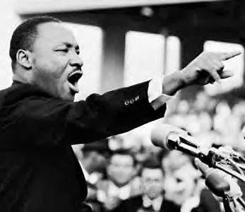 “我有一个梦”—— 马丁·路德·金点燃了一盏照耀美国的明灯