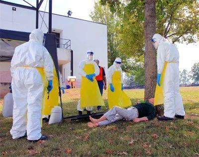 带着剿灭埃博拉病毒的战绩，美国CDC精英团队援助中国